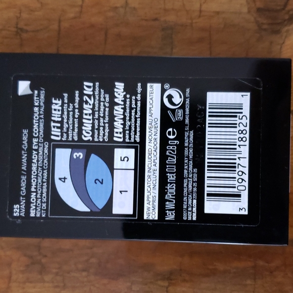 3/$15 😄 REVLON PHOTO READY EYE CONTOUR KIT - Picture 3 of 3